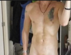 Dom op zoek naar sub, slet, slavin, Little, cuckoldress