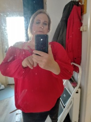 Slavin Fleur zoek meester of meesteres