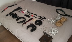 Meisje gevraagd voor bdsm opleiding